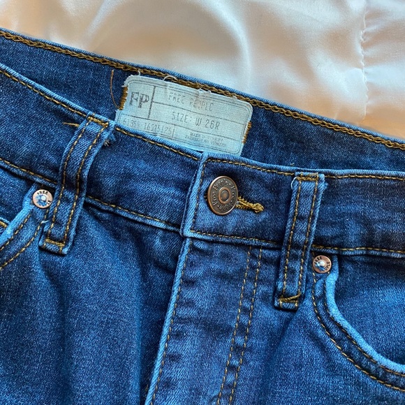 Free People Ripped Skinny Jeans - Picture 2 of 2